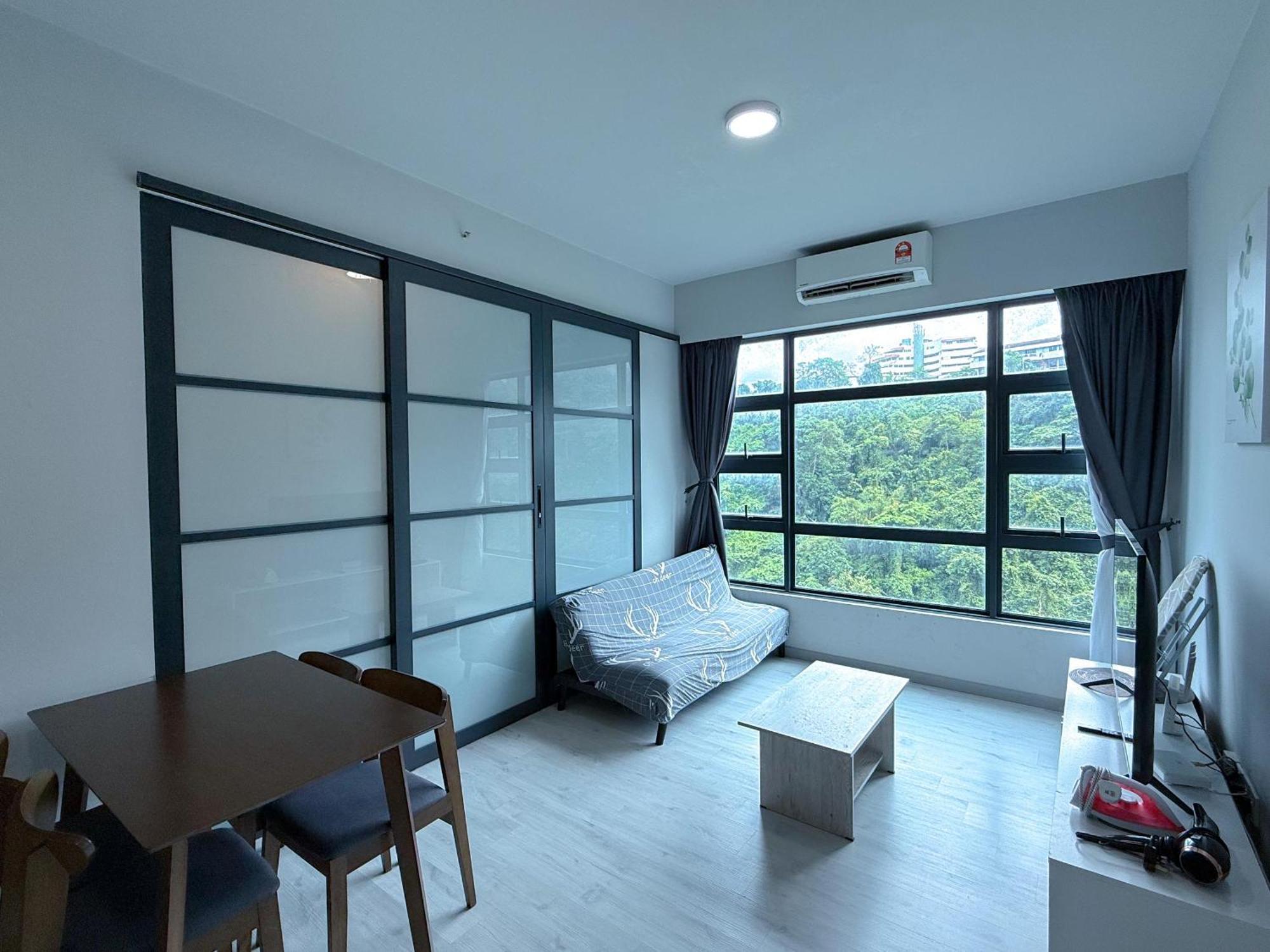 Vv Homestay Jesselton Quay Surla Sabah Mall Kk 亚庇贵赴行馆 Kota Kinabalu Exterior foto