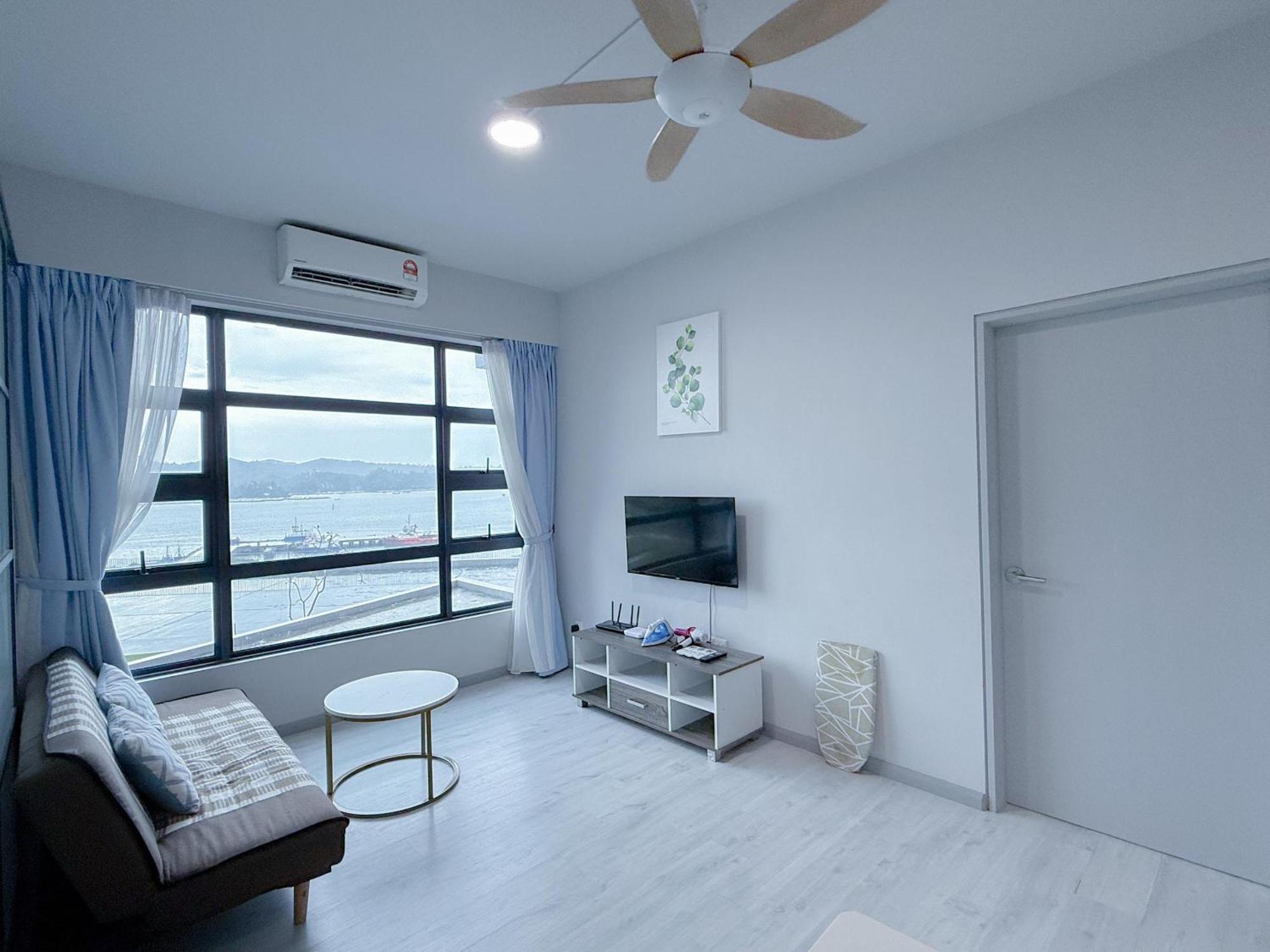 Vv Homestay Jesselton Quay Surla Sabah Mall Kk 亚庇贵赴行馆 Kota Kinabalu Exterior foto